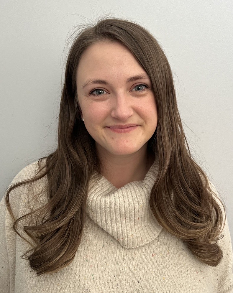 Haley Lochan, Licensed Clinical Social Worker, professional portrait